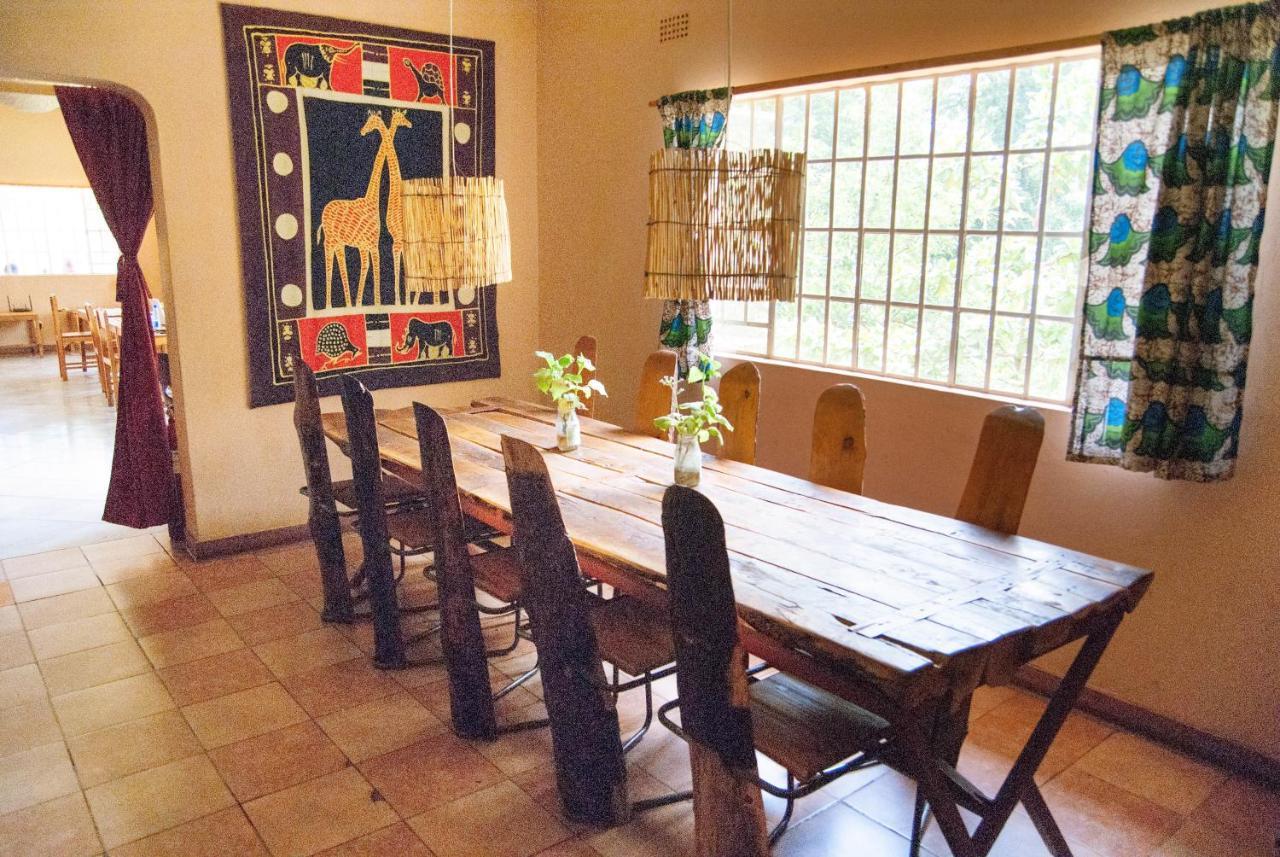 Blend Lodge And Kitchen - Pakachere Zomba Exterior photo