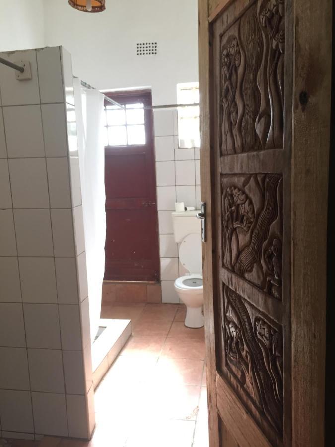 Blend Lodge And Kitchen - Pakachere Zomba Exterior photo