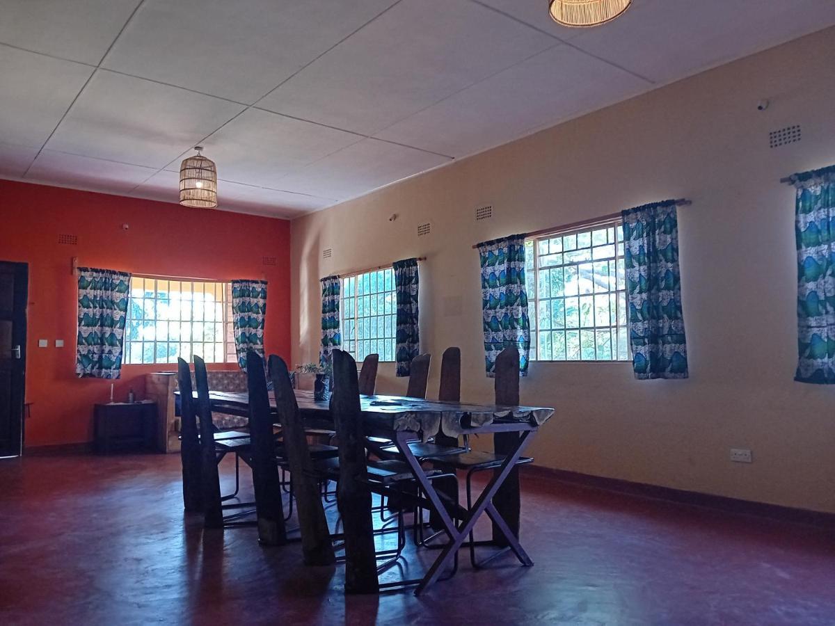 Blend Lodge And Kitchen - Pakachere Zomba Exterior photo